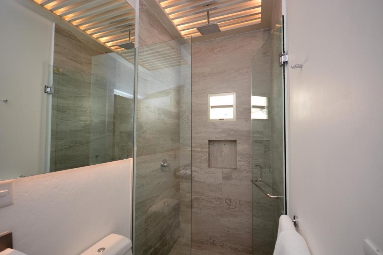 Mayan Monk Suites Плайя-дель-Кармен Екстер'єр фото