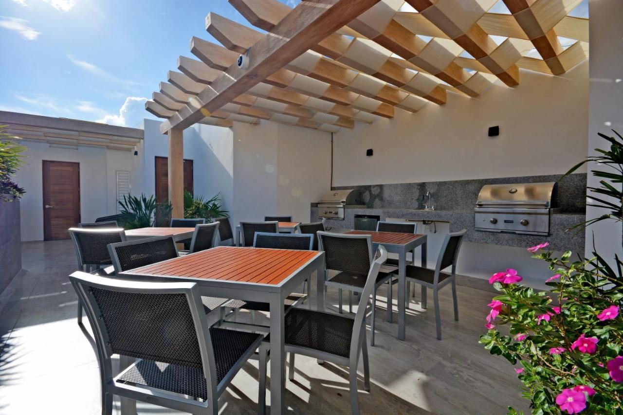 Mayan Monk Suites Плайя-дель-Кармен Екстер'єр фото