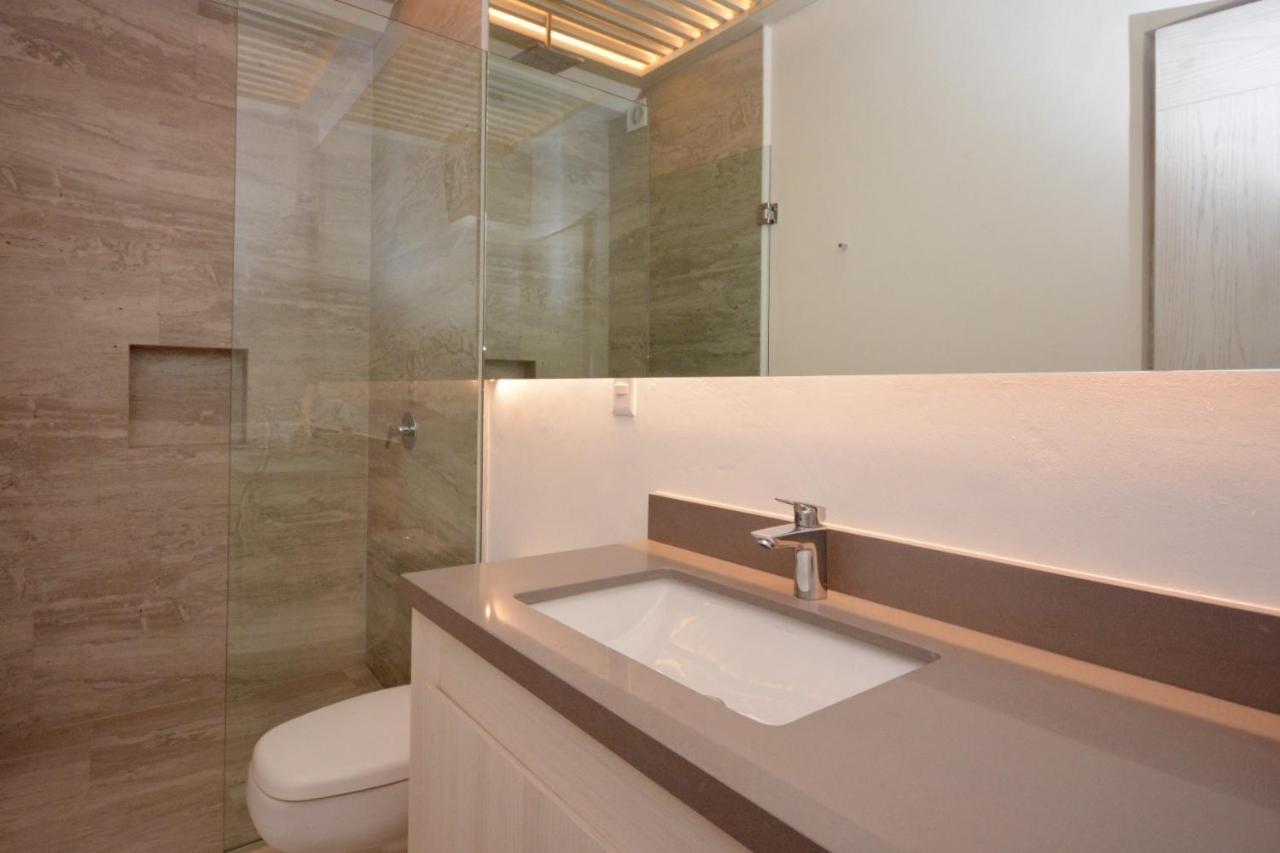 Mayan Monk Suites Плайя-дель-Кармен Екстер'єр фото