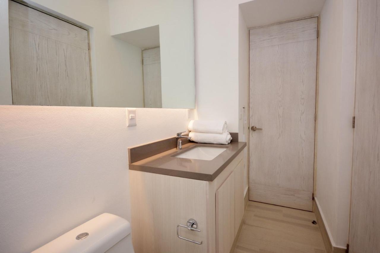 Mayan Monk Suites Плайя-дель-Кармен Екстер'єр фото